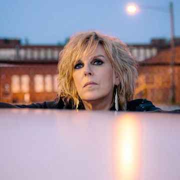 Lucinda Williams & Mike Campbell and The Dirty Knobs