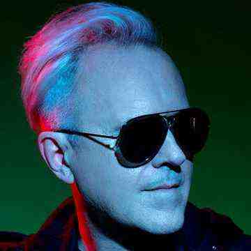 Howard Jones